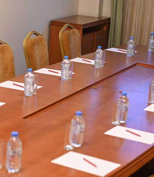 DSC_6136 Small meeting room